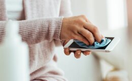 seu-celular-esta-limpo-dicas-para-higieniza-lo-e-proteger-sua-saude-veja-como-limpar