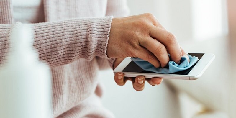 seu-celular-esta-limpo-dicas-para-higieniza-lo-e-proteger-sua-saude-veja-como-limpar
