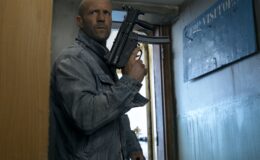 filmes-codigo-vinganca-ganha-trailer-insano-com-jason-statham