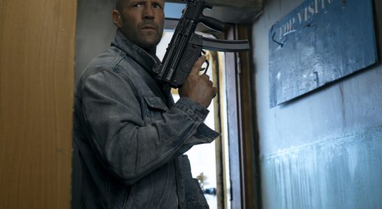 filmes-codigo-vinganca-ganha-trailer-insano-com-jason-statham